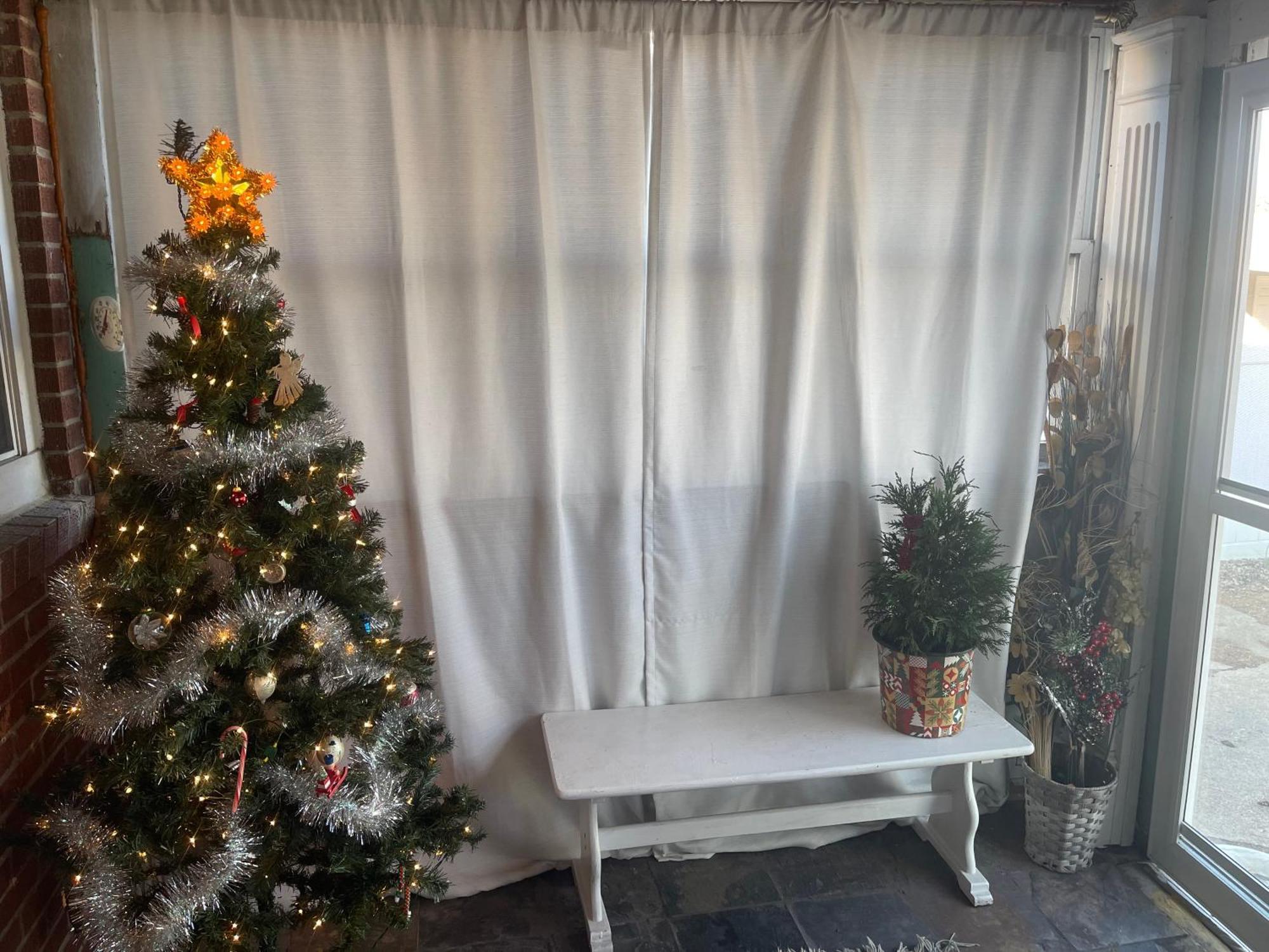 Cozy Room Near Airport & Highway Saint Louis Esterno foto